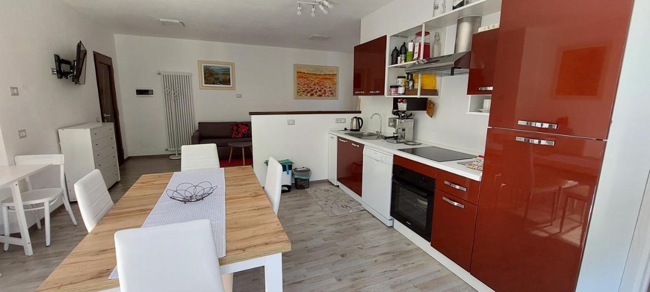 Iris Home Camblione Buitenkant foto