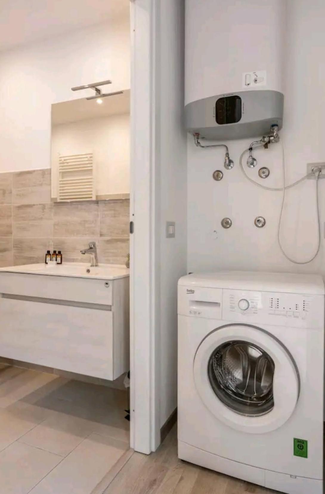 Iris Home Camblione Buitenkant foto